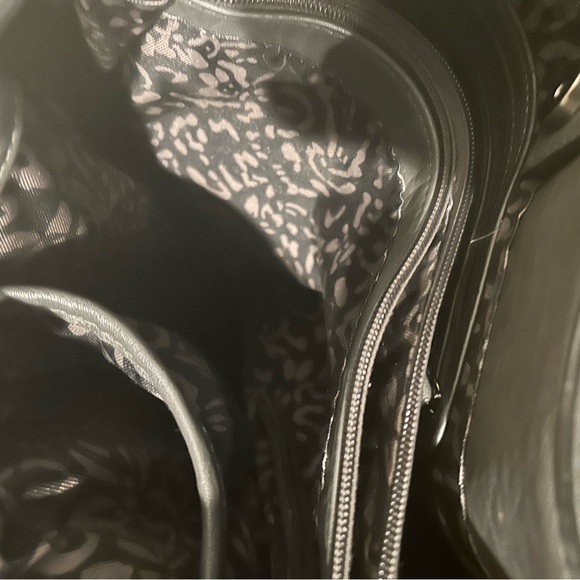 Jessica Simpson Hobo Bag - Picture 9 of 9